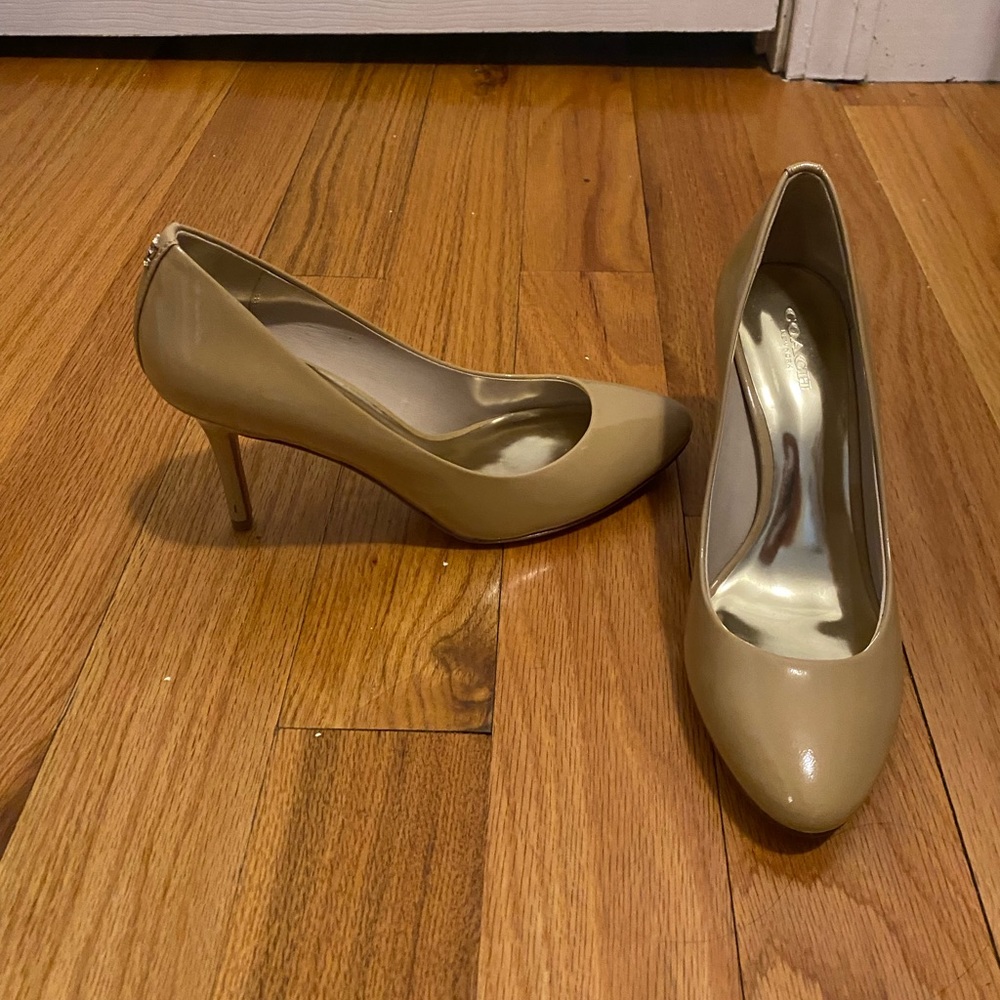 Coach patent leather pumps